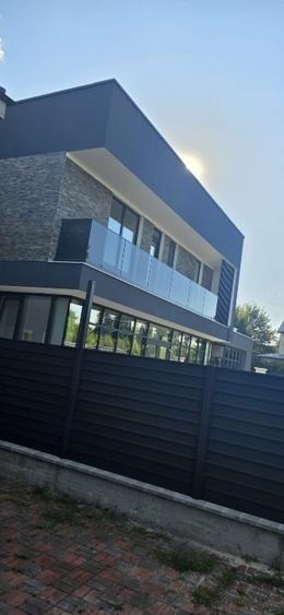 Spațiu industrial, de 260 mp, în Valea Adâncă
