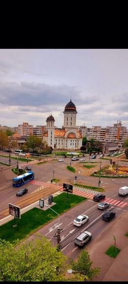 Apartament cu 2 camere decomandat în Barieră