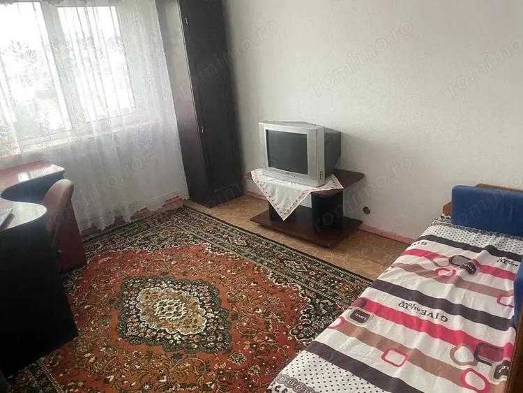 Apartament cu 3 camere decomandat, mobilat în Exercițiu