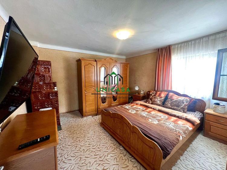 Casa 4 cam/Bujoreni/1terem 650 mp - 2