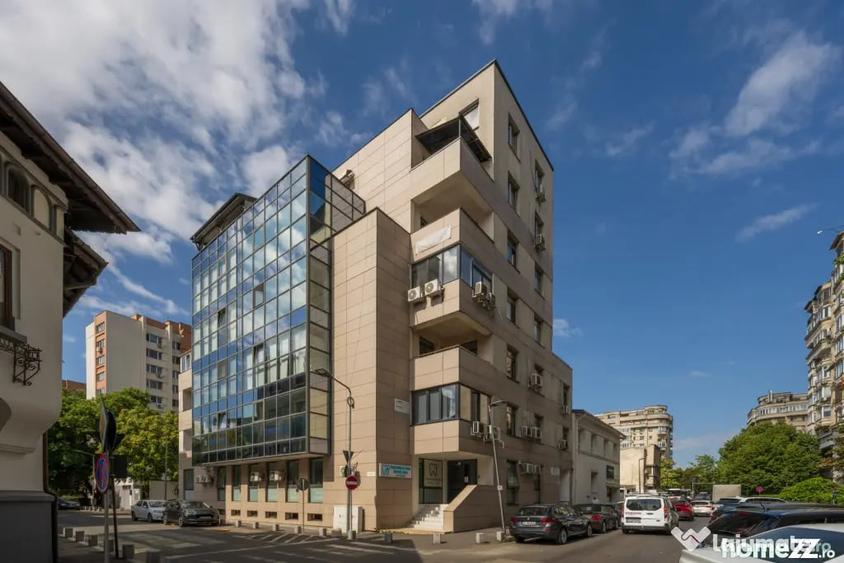 Spațiu comercial, de 247 mp, în Unirii