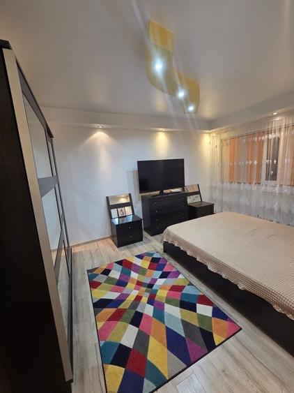 Apartament cu 2 camere decomandat în Vărsătura