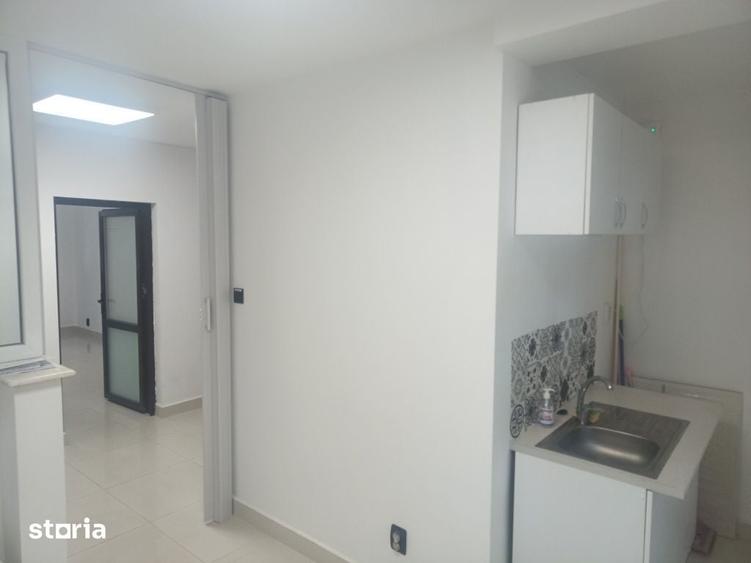 Apartament cu 4 camere în Centrul Civic