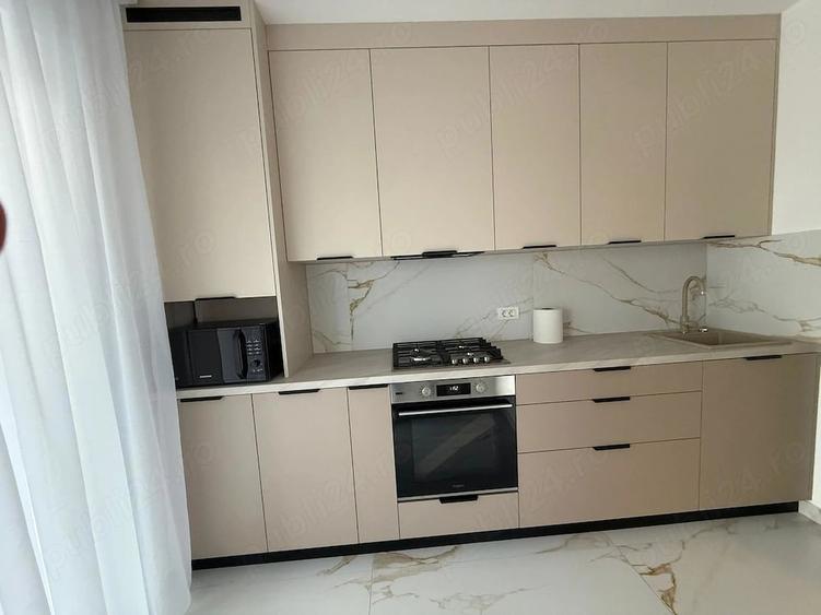 Inchiriez apartament cu 3 camere Adora Park - 7
