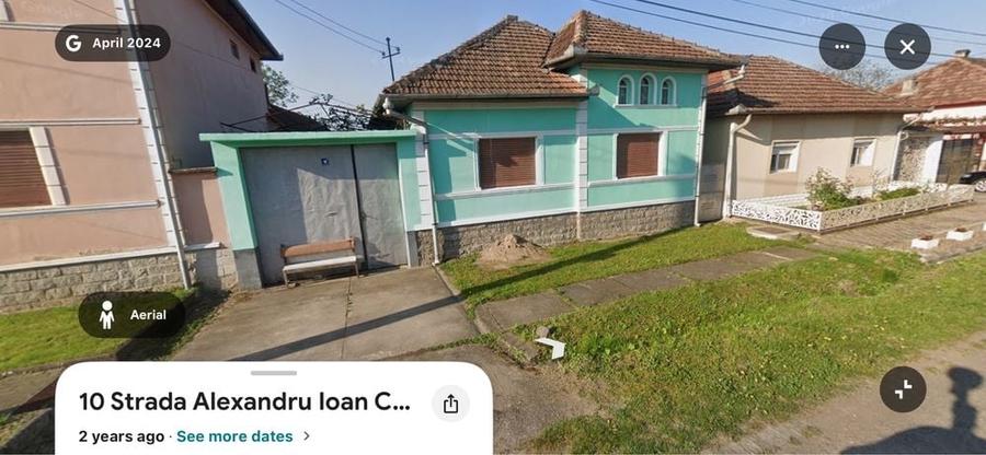Casă cu 4 camere cu Teren 1277 Mp în Central