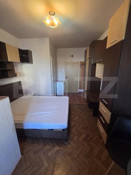 Garsonieră decomandată, mobilată în Dâmbul Rotund