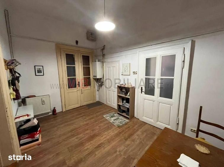 Garsonieră în Badea Cârțan