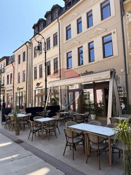 Birou, de 34 mp, în Central