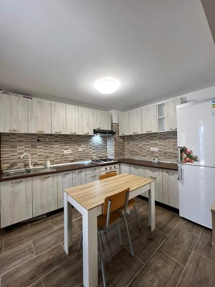 Casă cu 2 camere cu Teren 110 Mp în Bucureștii Noi