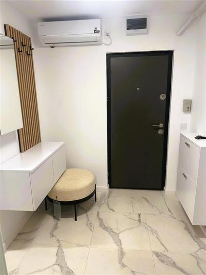 Apartament cu 2 camere decomandat, mobilat în Micro 14