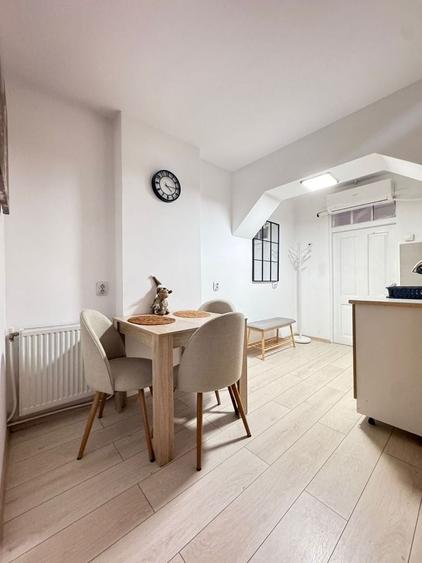 Apartament cu 2 camere decomandat în Ultracentral