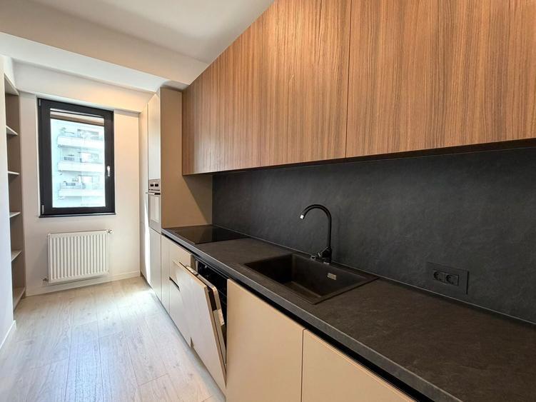 Apartament cu 2 camere, mobilat în Pipera