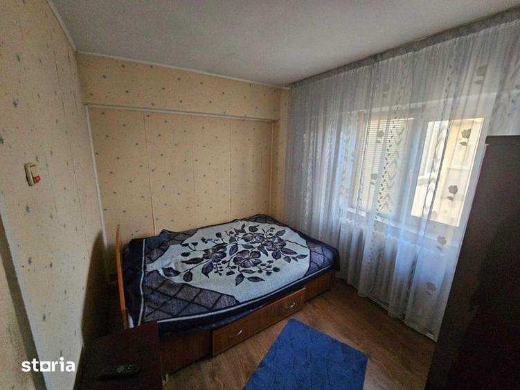 Apartament cu 3 camere în 2 Moldoveni