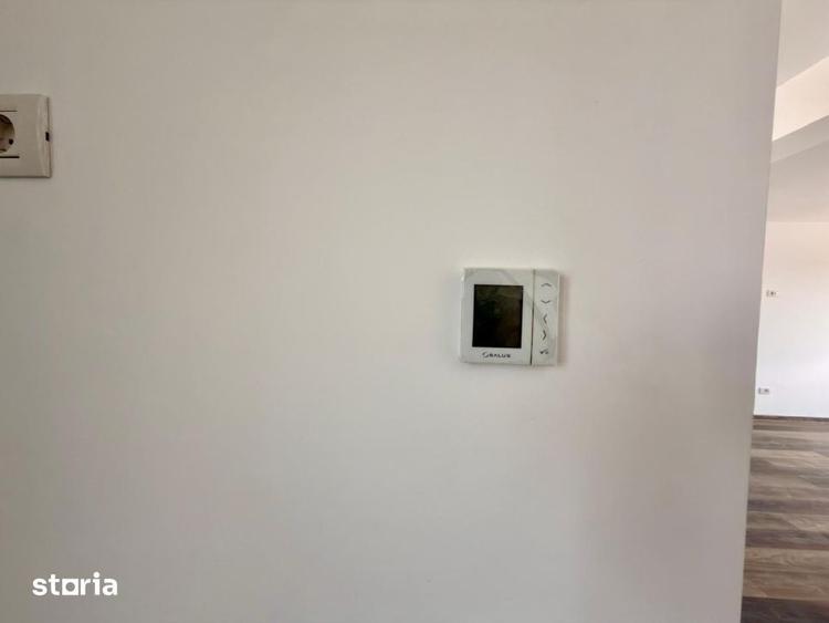 Casă cu 4 camere cu Teren 340 Mp în Malu Mare