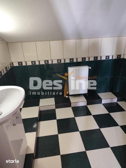 Casă cu 6 camere cu Teren 1168 Mp în Cocorăștii Mislii