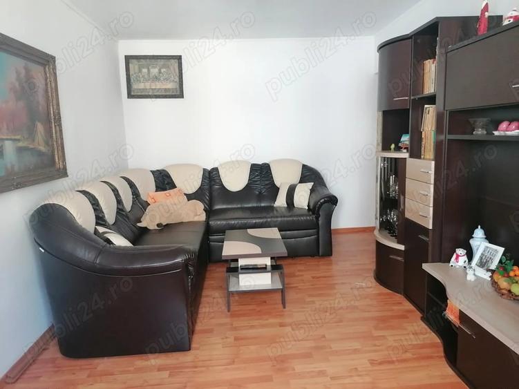 Apartament cu 2 camere decomandat în Pașcani