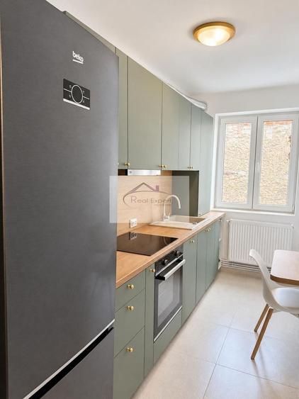 Apartament cu 2 camere semidecomandat în Central