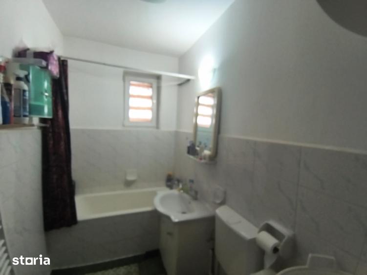Apartament cu 2 camere decomandat în Bilca