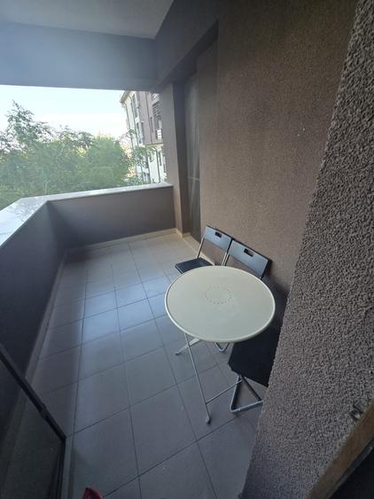 Apartament cu 2 camere decomandat în Berceni