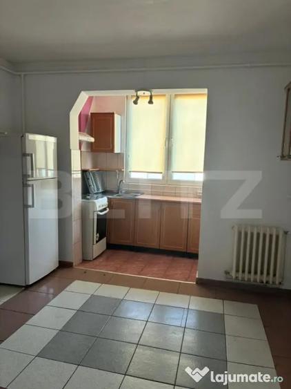 Apartament cu 2 camere decomandat în Central