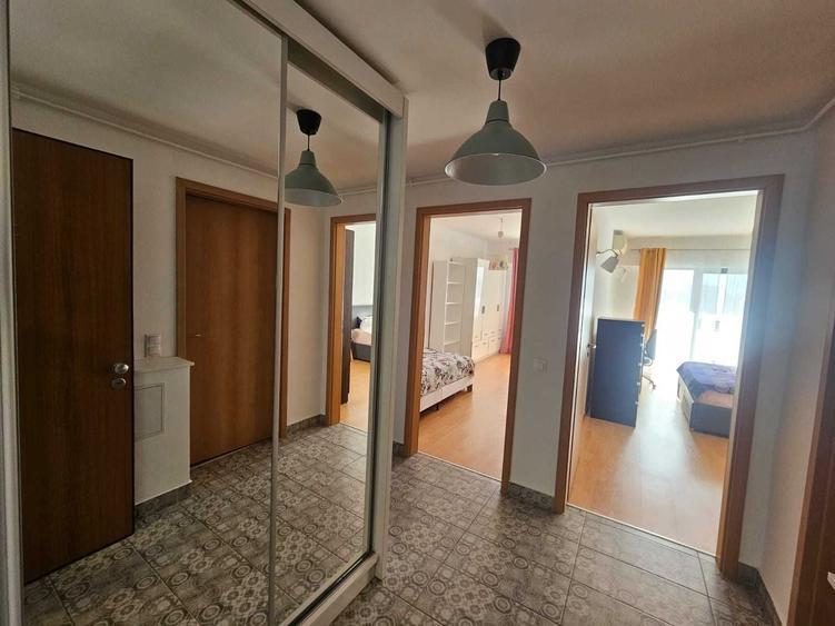 Apartament cu 3 camere decomandat în Doamna Ghica