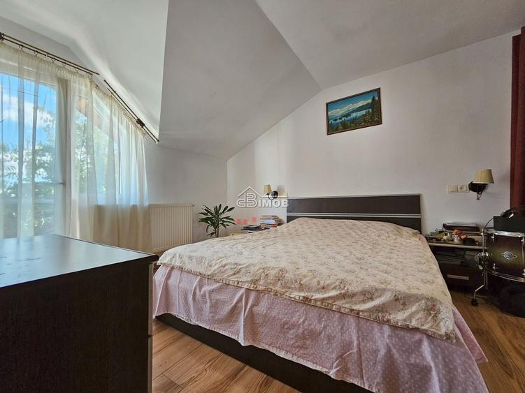 Casă cu 4 camere cu Canalizare în Micro 11
