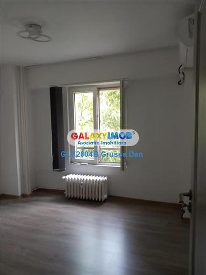 Apartament cu 3 camere decomandat în Unirii