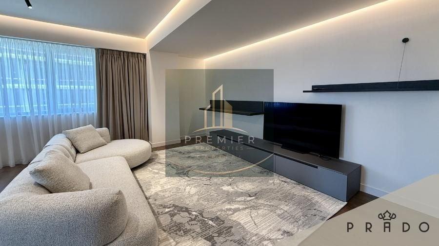 Apartament cu 4 camere decomandat în Herăstrău
