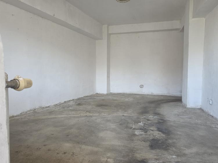 Apartament cu 2 camere decomandat în Moșilor