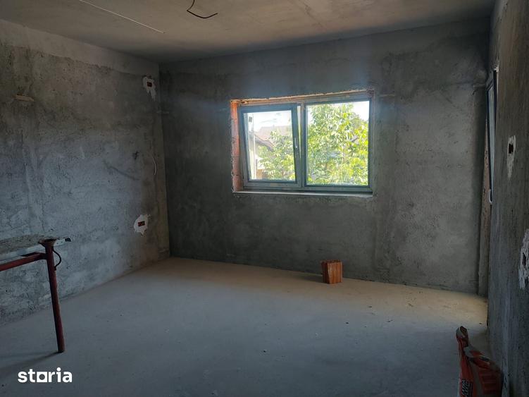 PROPRIETAR, Casa noua, 4 camere, 3 bai, metrou, - 4