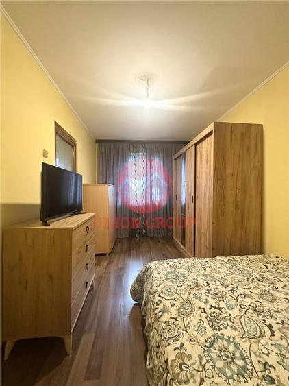 Apartament cu 2 camere semidecomandat în Casa de Cultură