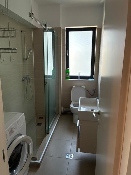 Apartament cu 2 camere semidecomandat în Parcul Carol