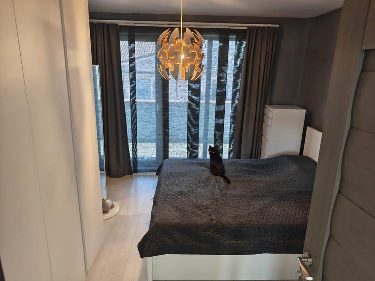 Apartament cu 3 camere , terasa de 50 mp,parcare - 7