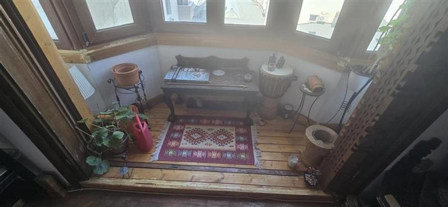 Apartament cu 3 camere decomandat în Universitate