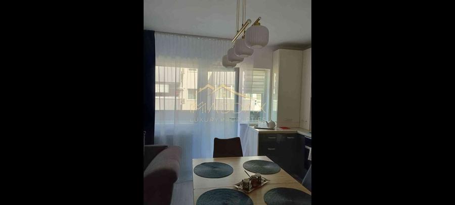 Apartament cu 3 camere, mobilat în Theodor Pallady