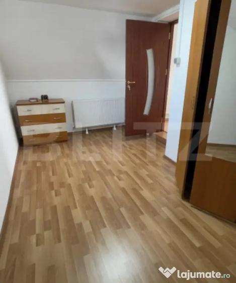 Casă cu 3 camere cu Teren 180 Mp în Mărăcineni