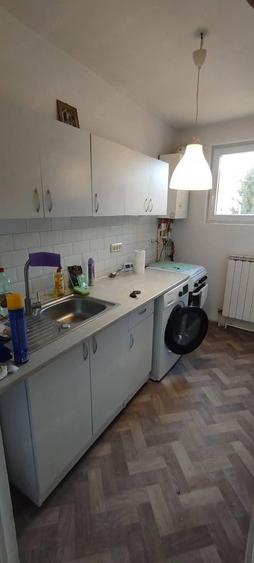 Apartament cu 3 camere decomandat în Dărmănești