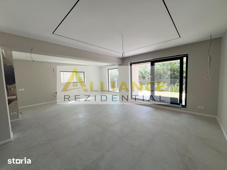 Casă cu 4 camere cu Teren 365 Mp în Vidra