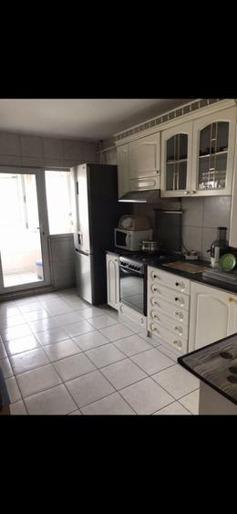 Casă cu 3 camere în Central