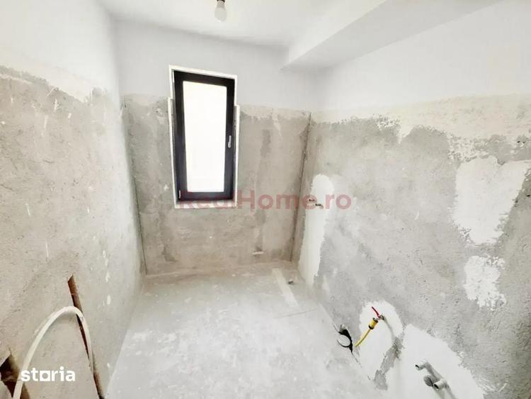 Casă cu 5 camere cu Teren 430 Mp în Theodor Pallady