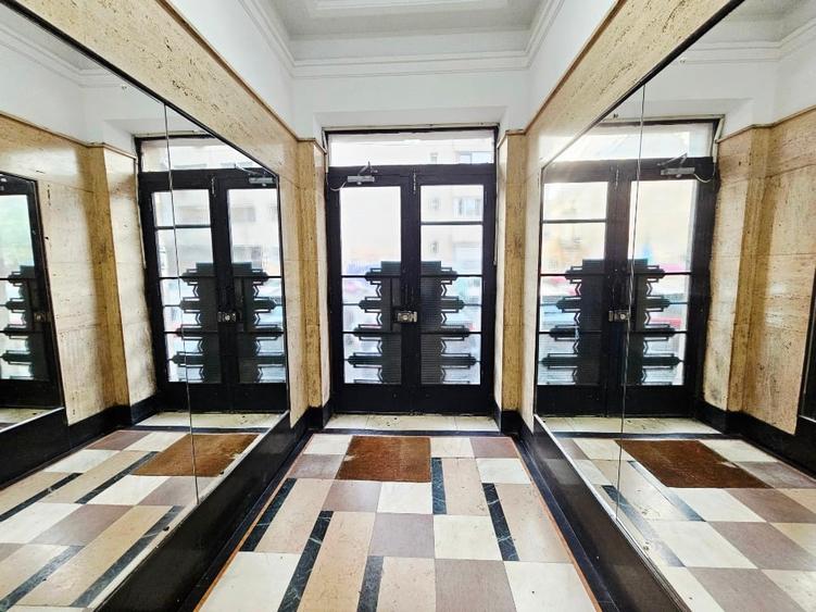 Garsonieră decomandată, mobilată în Universitate