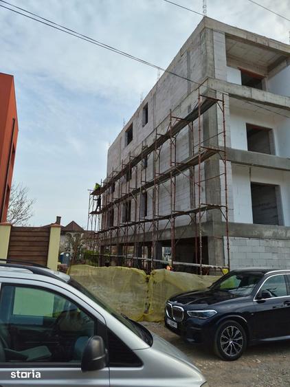 Spațiu comercial, de 85 mp, în Delfinariu