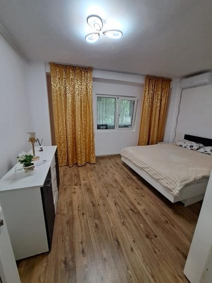 Apartament cu 2 camere decomandat, mobilat în Central
