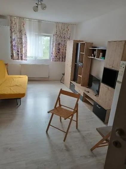 Garsonieră semidecomandată în Ozana