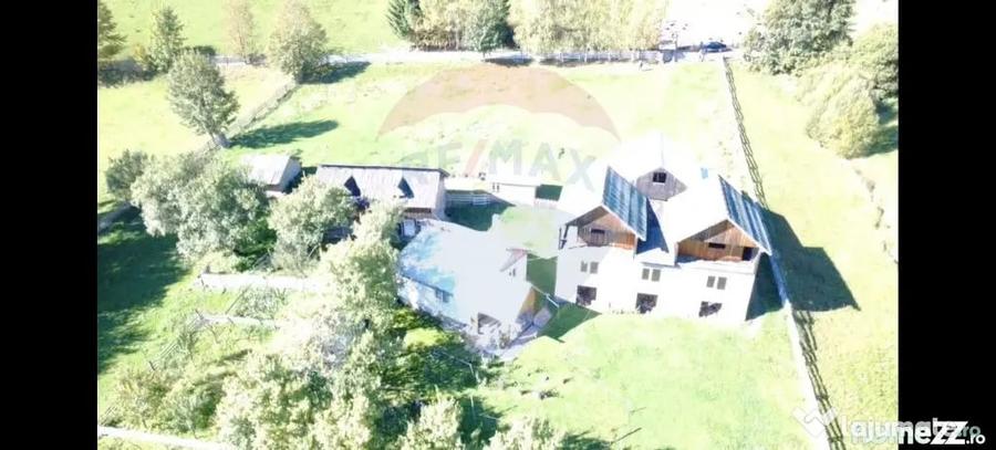 Casă cu 2 camere cu Teren 11541 Mp în Periferie