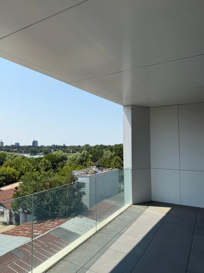 Apartament cu 4 camere în Floreasca