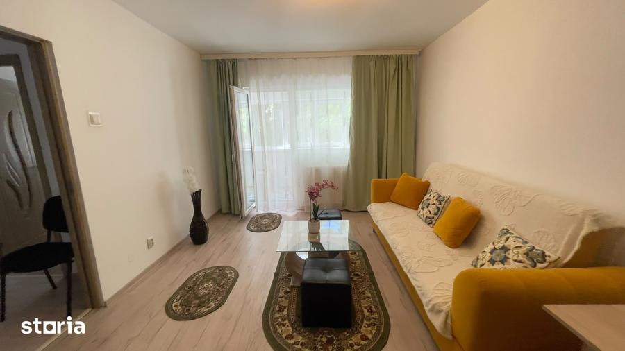 Apartament cu 2 camere decomandat în Piața Nouă