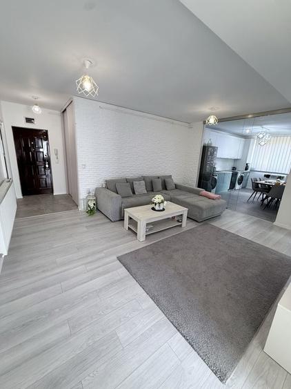 Apartament cu 3 camere în Florești