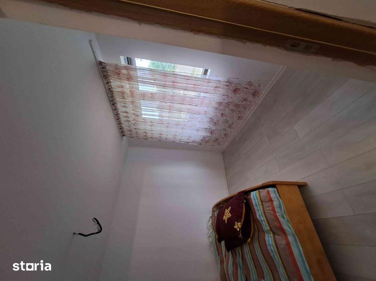 Casă cu 2 camere cu Teren 450 Mp în Niculești