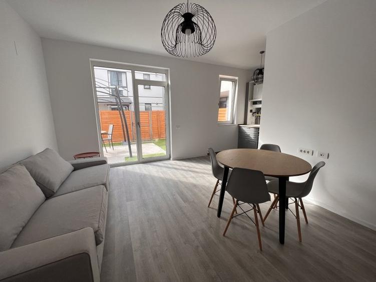 Apartament cu 2 camere decomandat în Lipovei